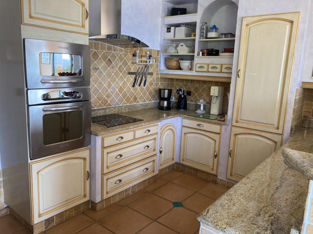 Riad La Londe מראה חיצוני תמונה