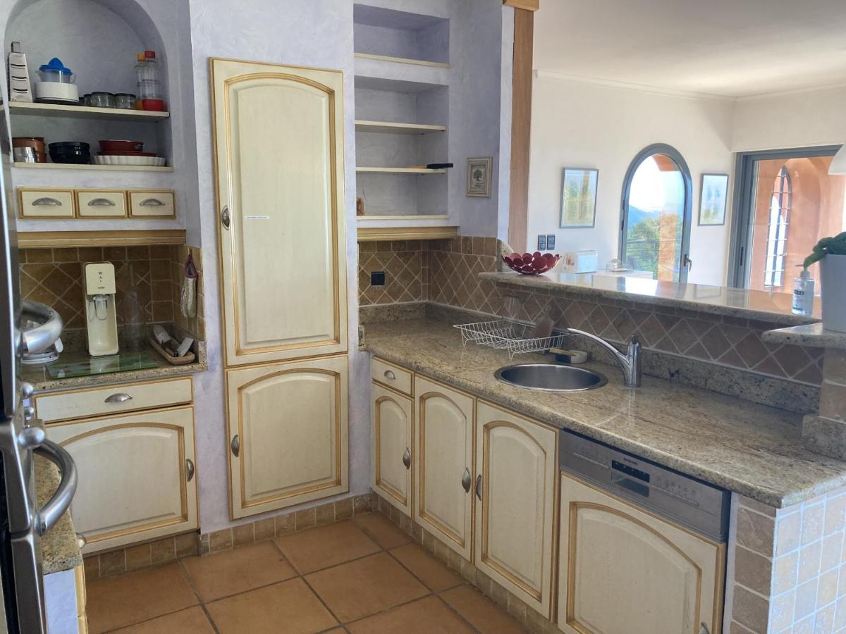 Riad La Londe מראה חיצוני תמונה